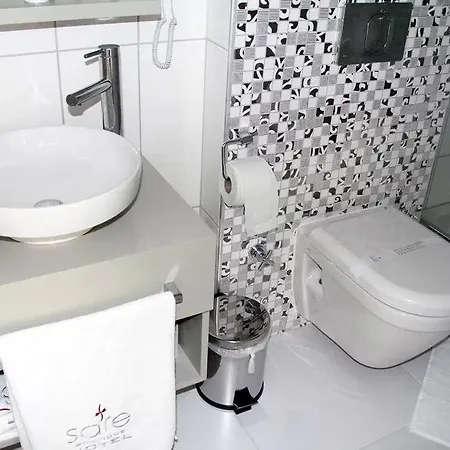 Coezel Sare Hotel 3*