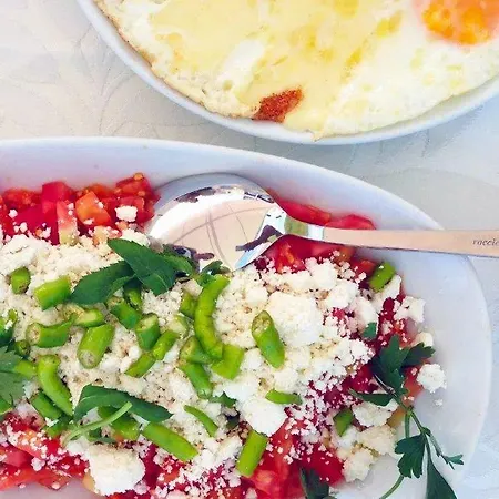 Ξενοδοχείο Coezel Sare 3*