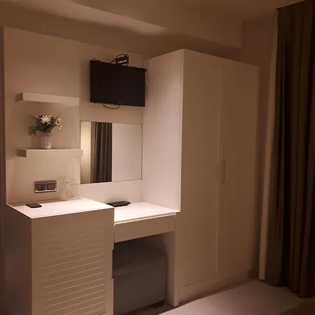 Coezel Sare Hotell Guzelcamlı
