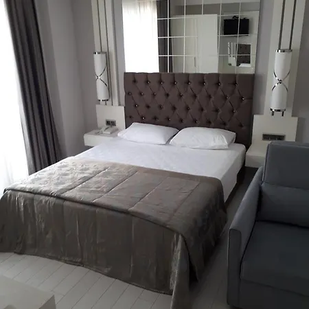 çözel Sare 3*