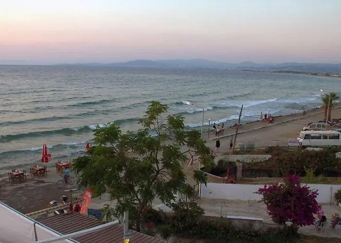 Coezel Sare Hotel 3*